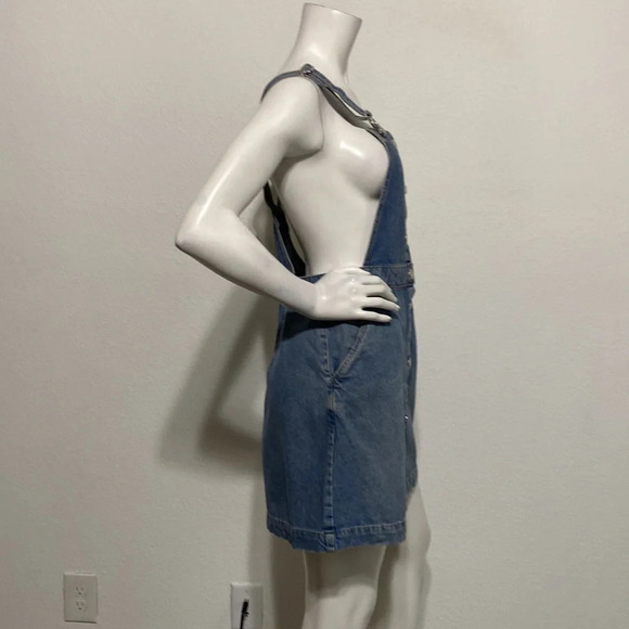 H&M Divided Blue Medium Wash Button Front Denim Bib Overalls Mini Dress Size 6 - Picture 6 of 8